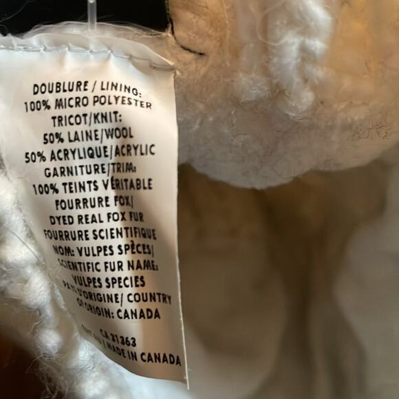 Kyi Kyi Fleece Beanie Fox Fur Pom Pom Hat New - Picture 4 of 5